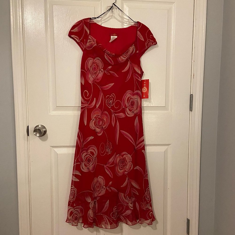 Sangria Chiffon Red Floral Cocktail Dress Beautiful NWT